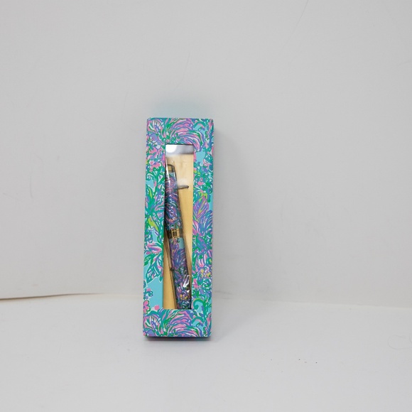 NEW Lilly Pulitzer Shorely Blue Exotic Escapade Accessory School Work Office Pen - Picture 1 of 2